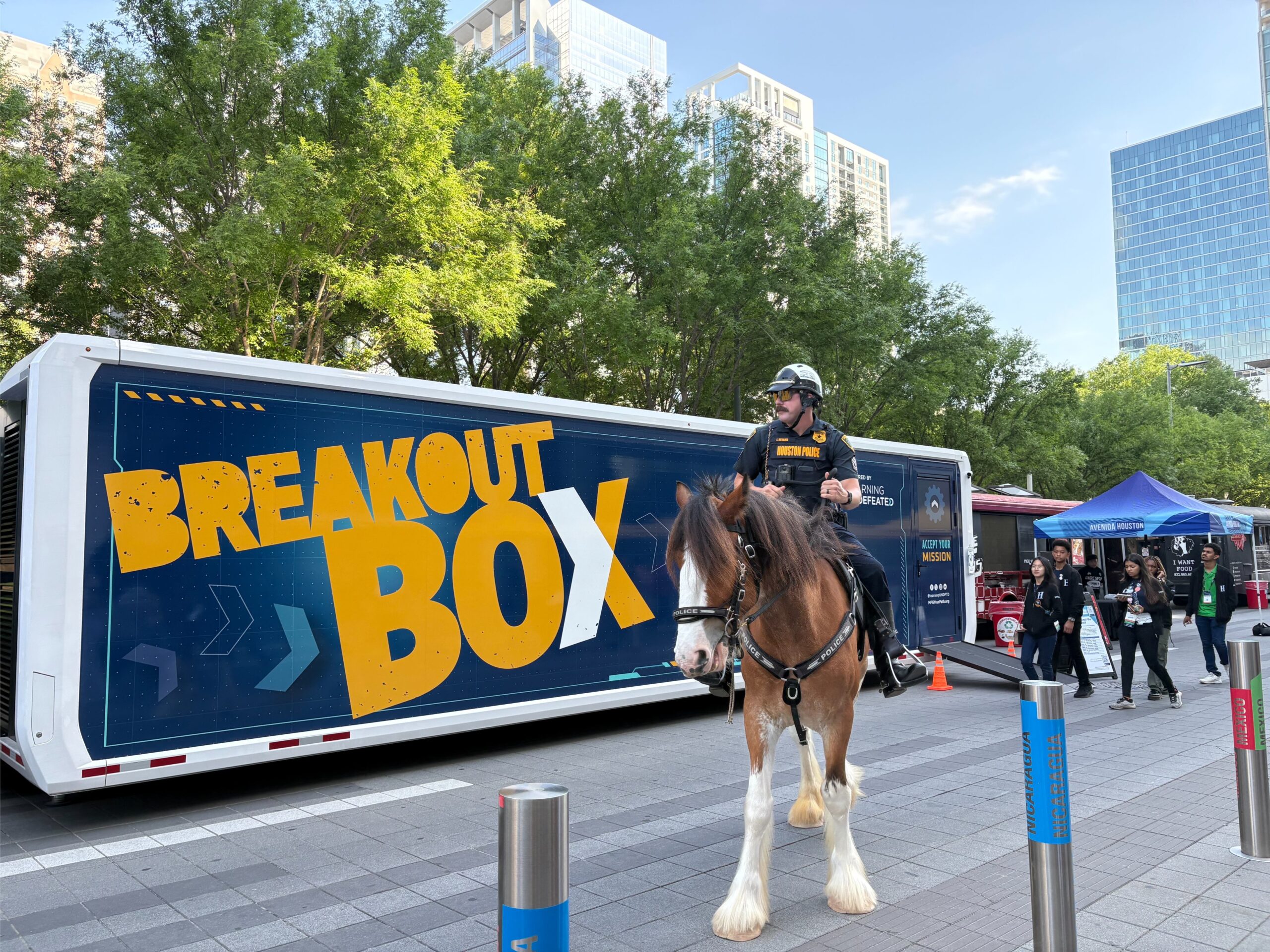 Breakout Box - Learning Undefeated